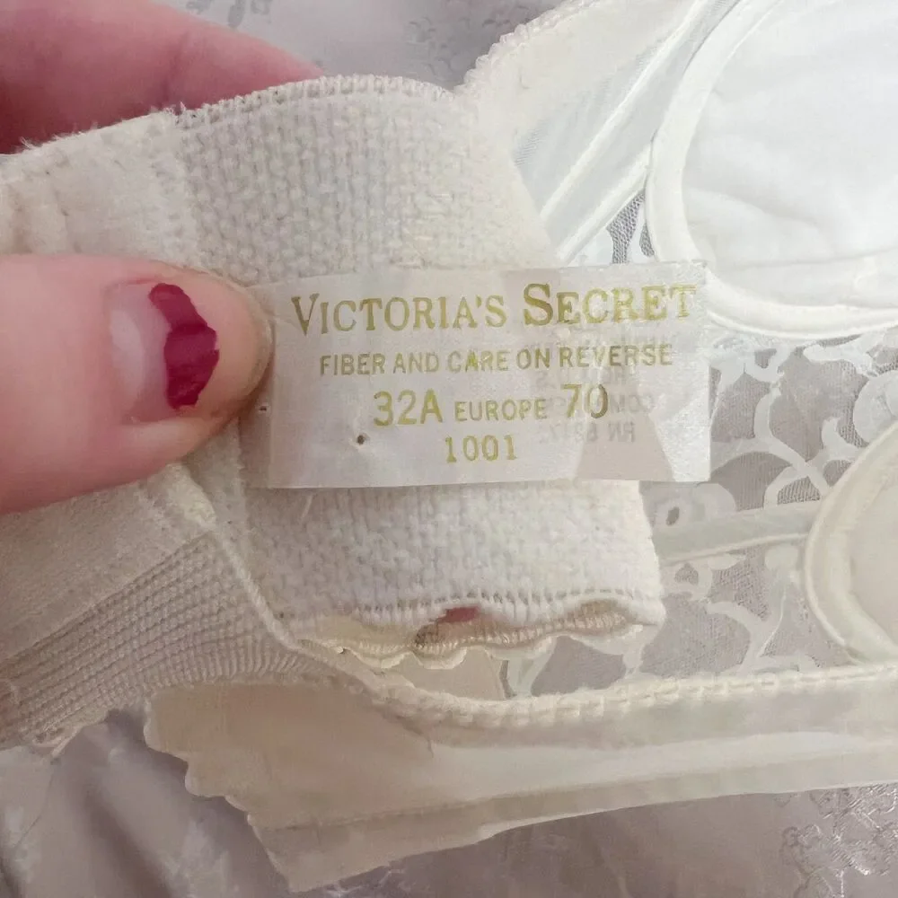 90s Vintage Victoria's Secret Gold Label Cream Lace Strapless Corset Size 32A